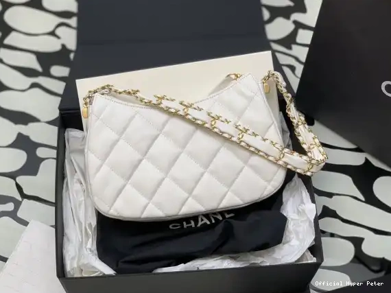 Hyper Peter HOBO HANDBAG CHANEL 0624